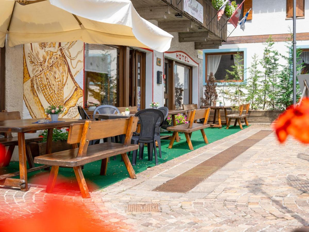 Hotel Alle Alpi Alleghe Esterno foto