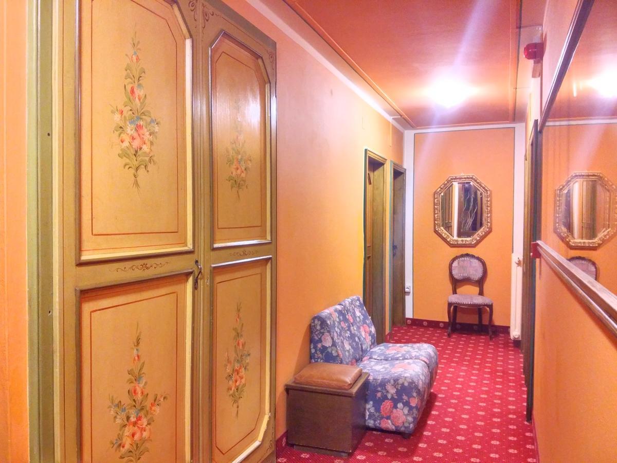Hotel Alle Alpi Alleghe Esterno foto