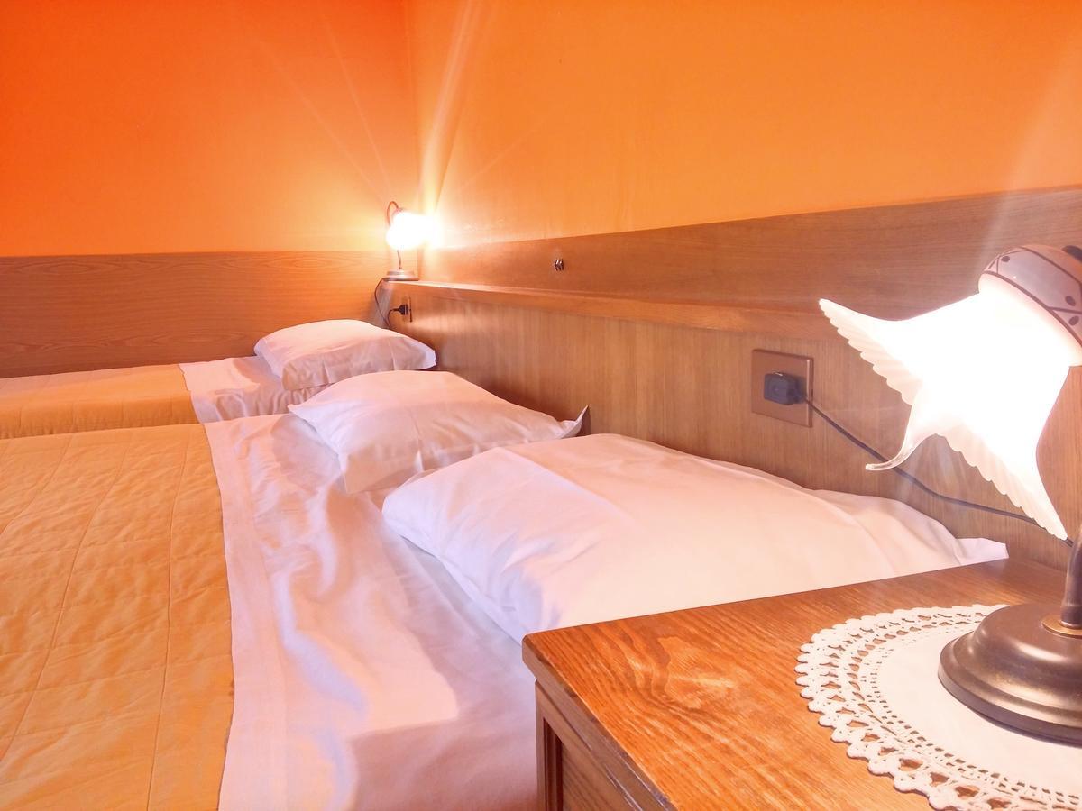 Hotel Alle Alpi Alleghe Esterno foto