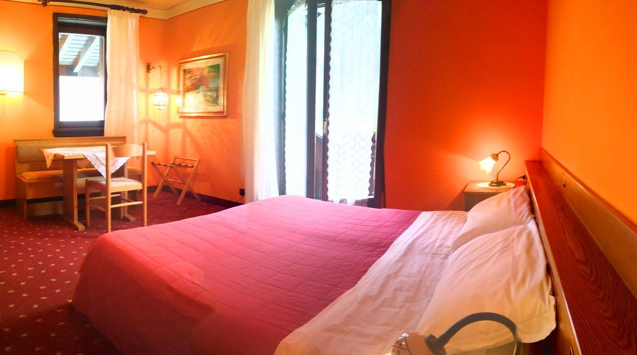 Hotel Alle Alpi Alleghe Esterno foto