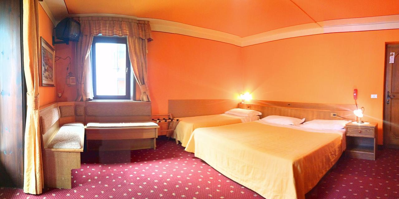 Hotel Alle Alpi Alleghe Esterno foto